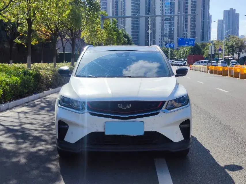 2019 GEELY COOLRAY thumbnail 2