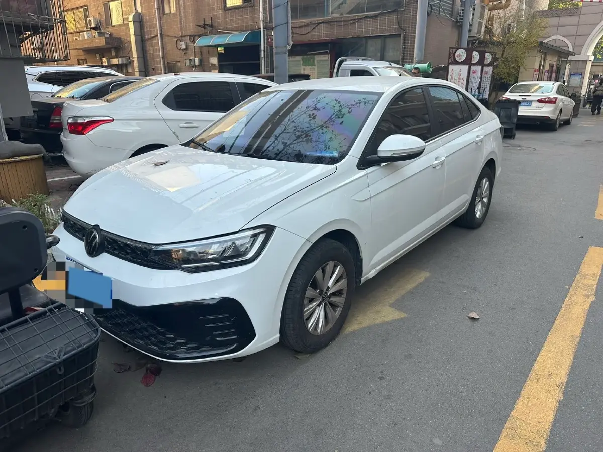 2025 Volkswagen Lavida 1.5L 110HP L4 6AT