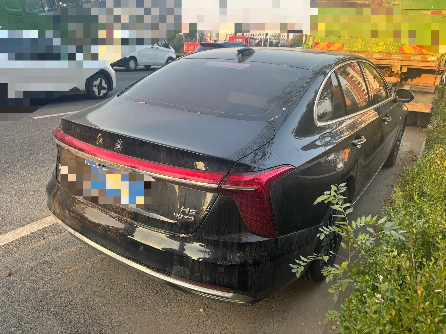 2024 HONGQI H5 thumbnail 2