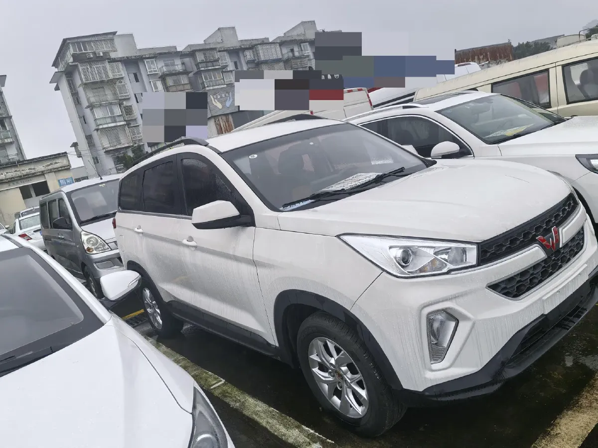 2018 WuLing HongGuang S3 1.5L 112HP L4 6MT,autocango,china used car exporter,china ev exporter,chinese used car exporter,chinese used ev exporter