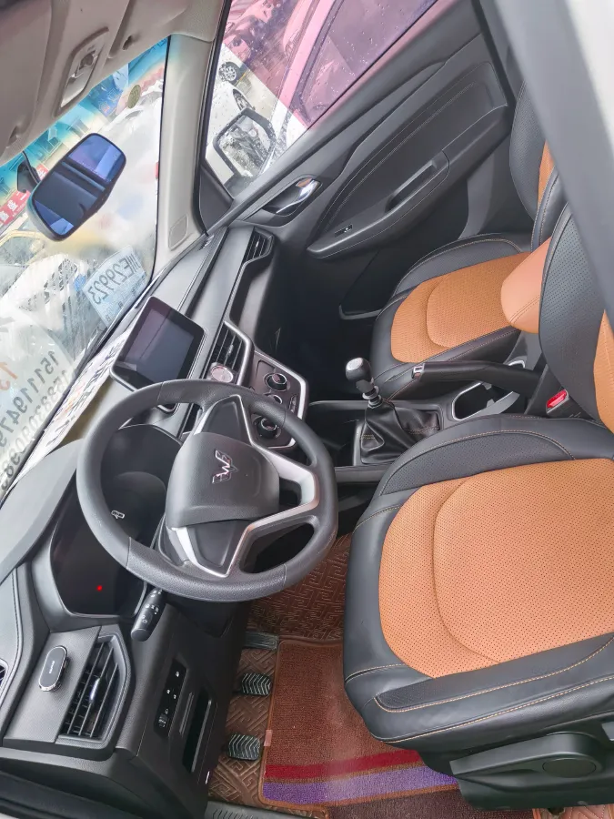 2018 WuLing HongGuang S3 1.5L 112HP L4 6MT,autocango,china used car exporter,china ev exporter,chinese used car exporter,chinese used ev exporter