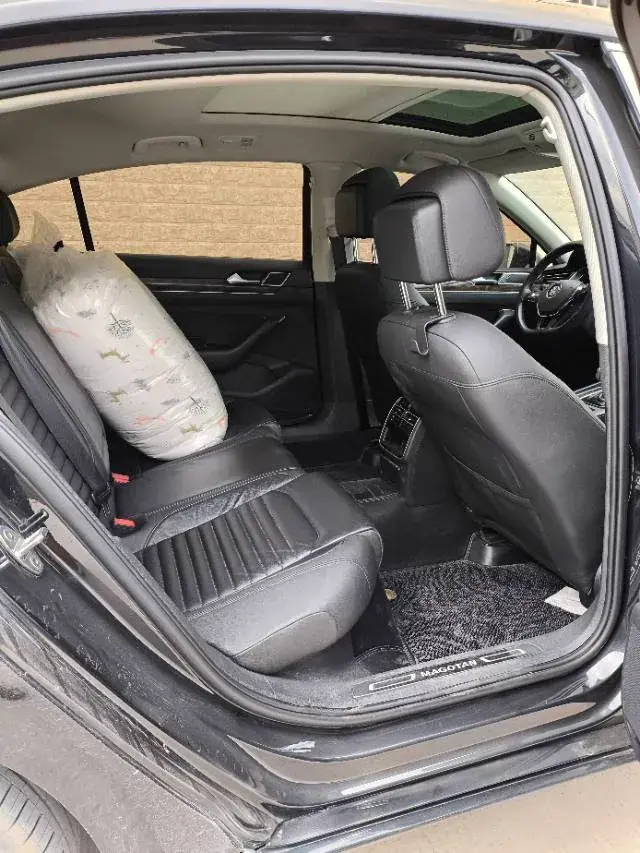 2020 VOLKSWAGEN MAGOTAN thumbnail 3