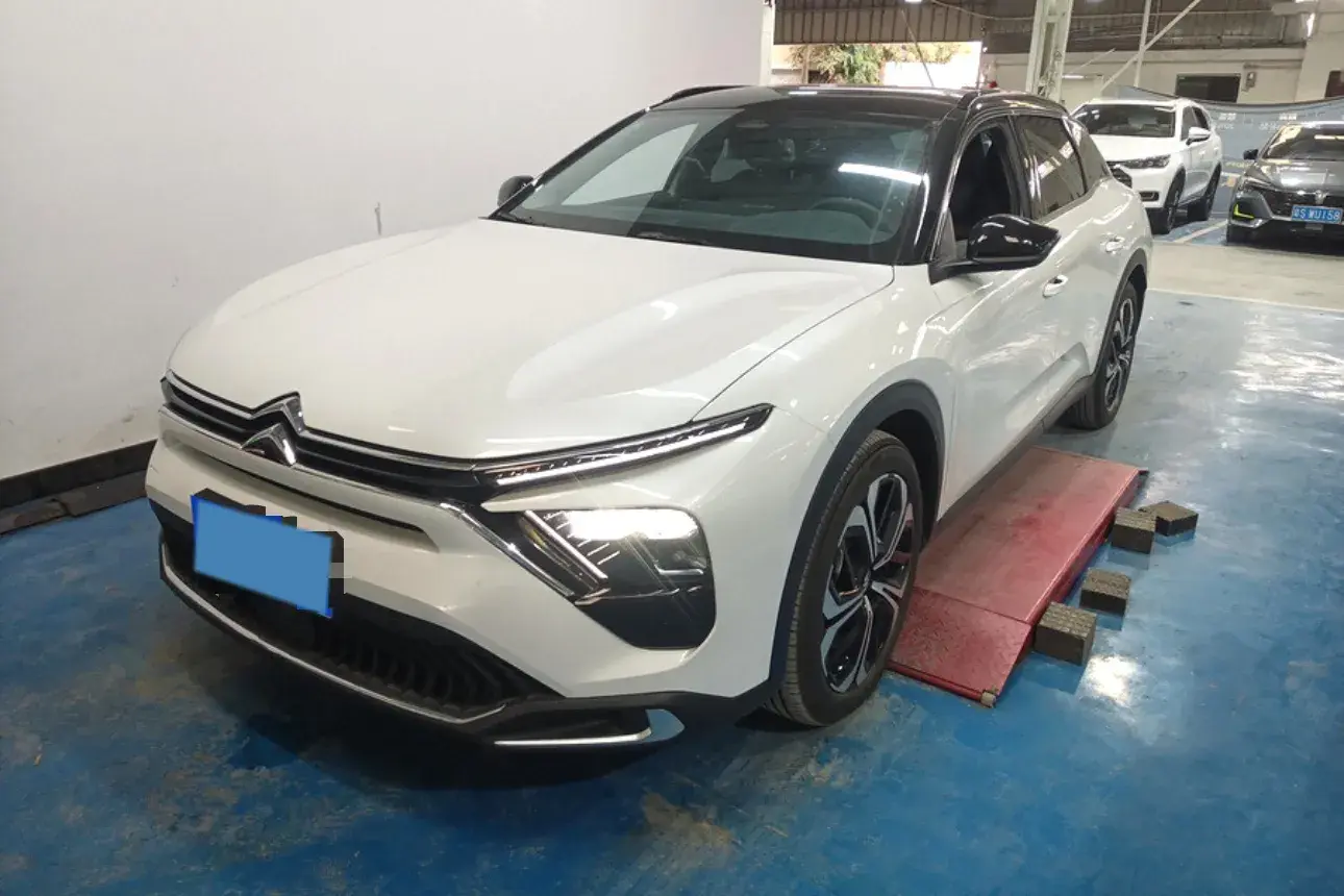 2021 Citroen C5 X 1.6T 175HP L4 8AT