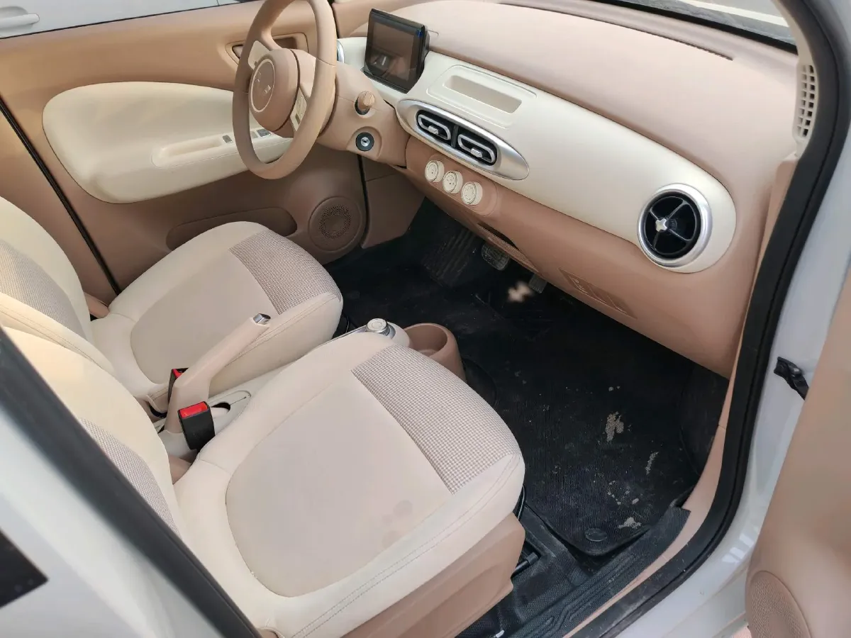 2025 WuLing HongGuang MINI EV BEV 16.2KWH,autocango,china used car exporter,china ev exporter,chinese used car exporter,chinese used ev exporter