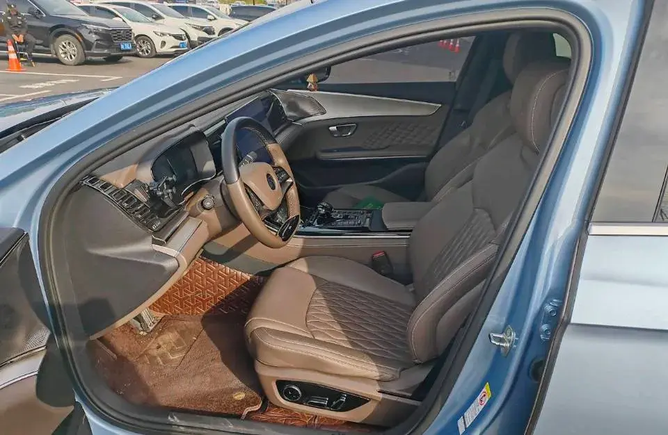 2023 BYD HAN thumbnail 2