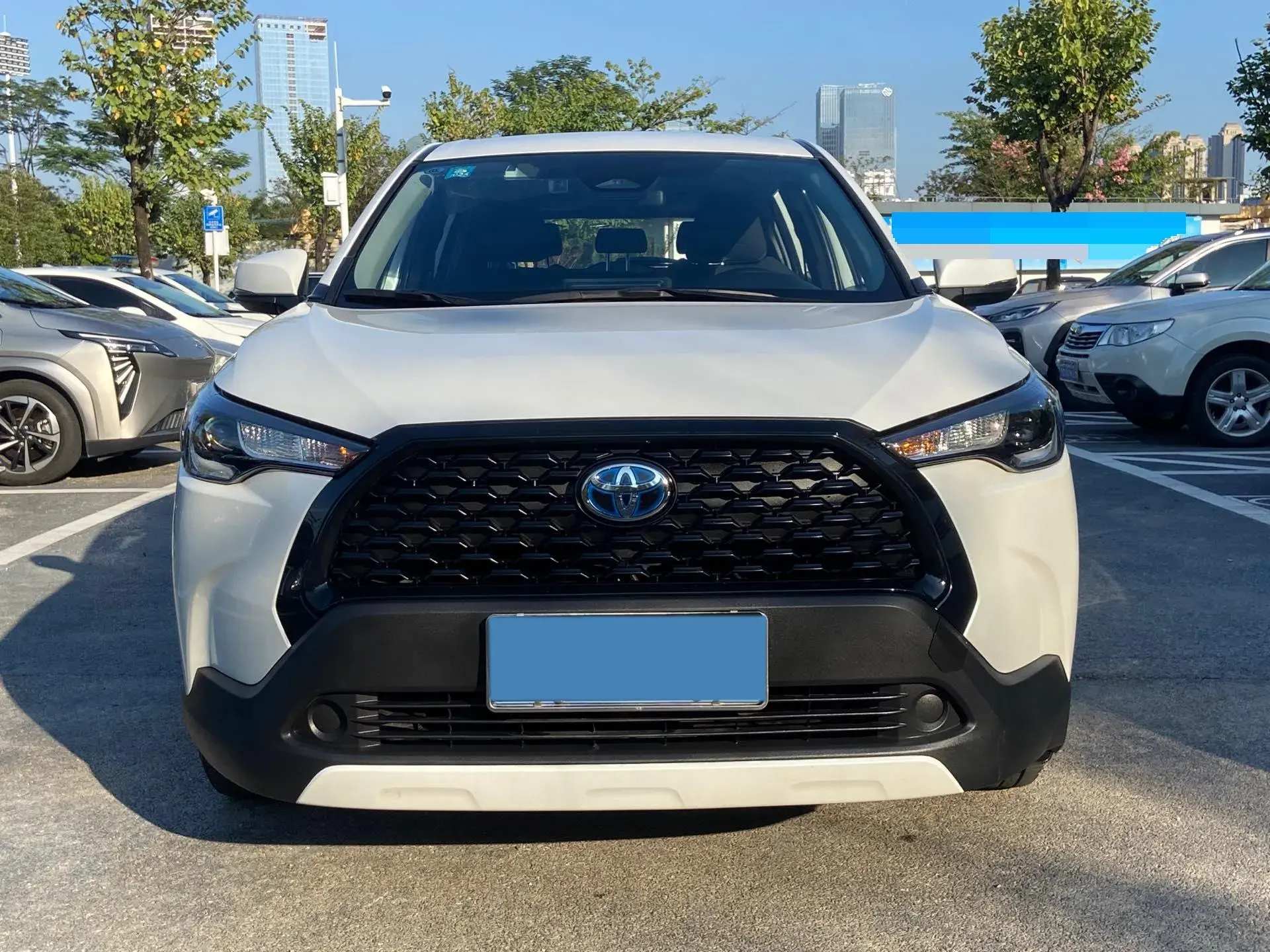 2023 TOYOTA COROLLA thumbnail 2