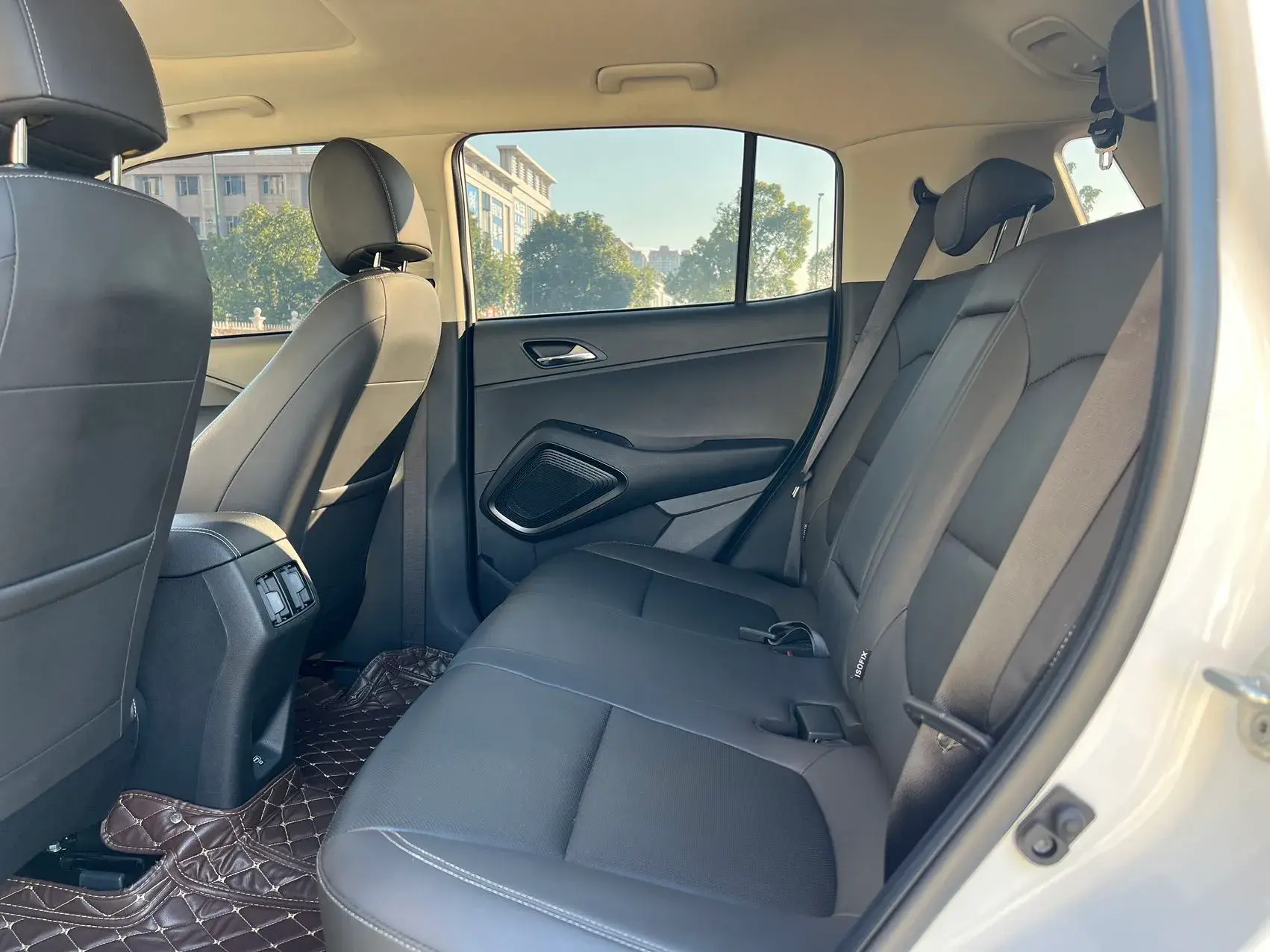 2021 HYUNDAI IX35 thumbnail 3