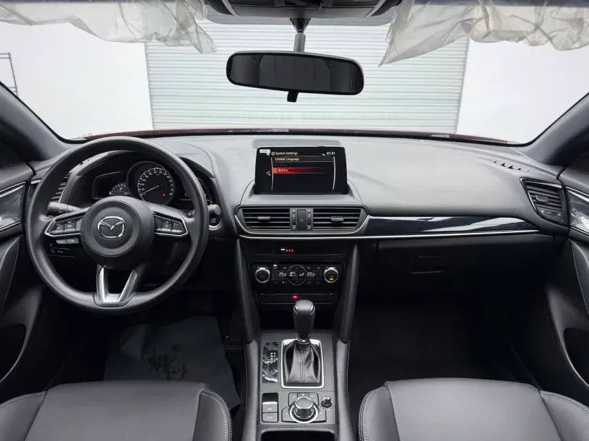 2021 MAZDA CX-4 thumbnail 4