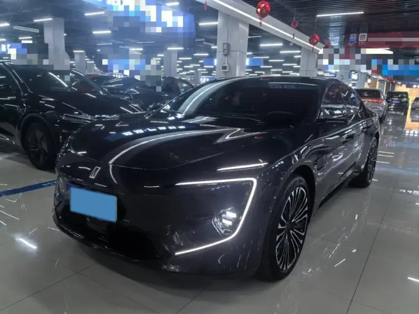 2025 Avatr 12 1.5T 156HP L4 REEV 39.05KWH