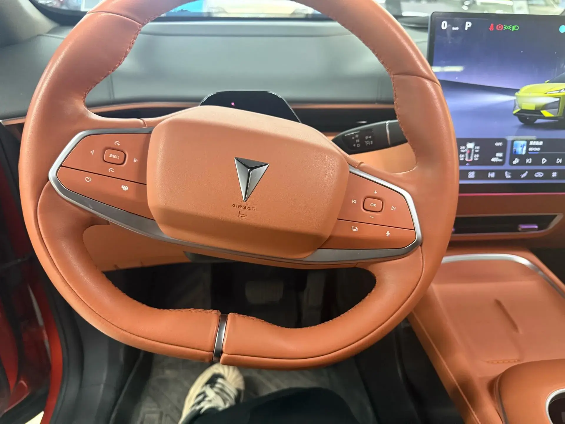 2024 DEEPAL S07 thumbnail 3