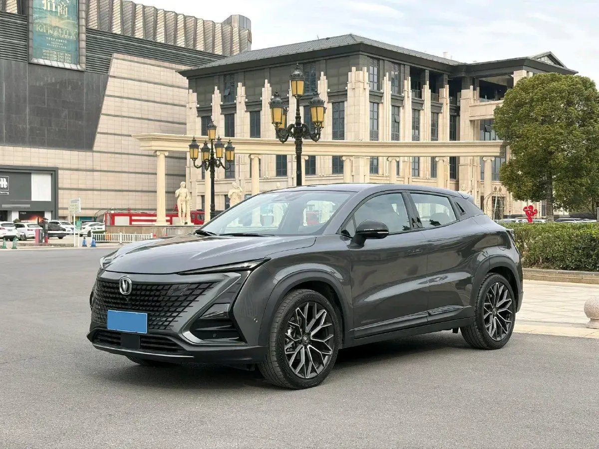 2022 ChangAn UNI-T 1.5T 188HP L4 7DCT