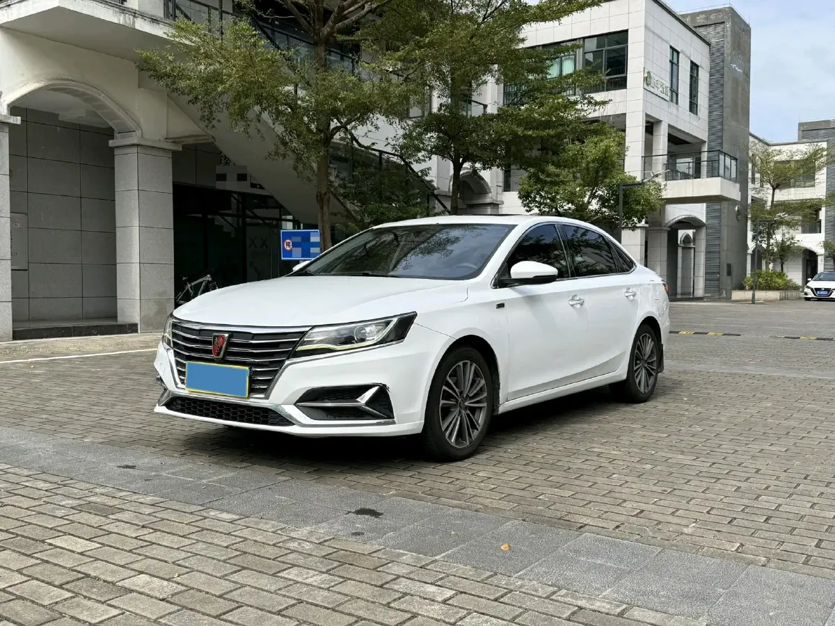 2020 Roewe i6 1.6L 125HP L4 CVT