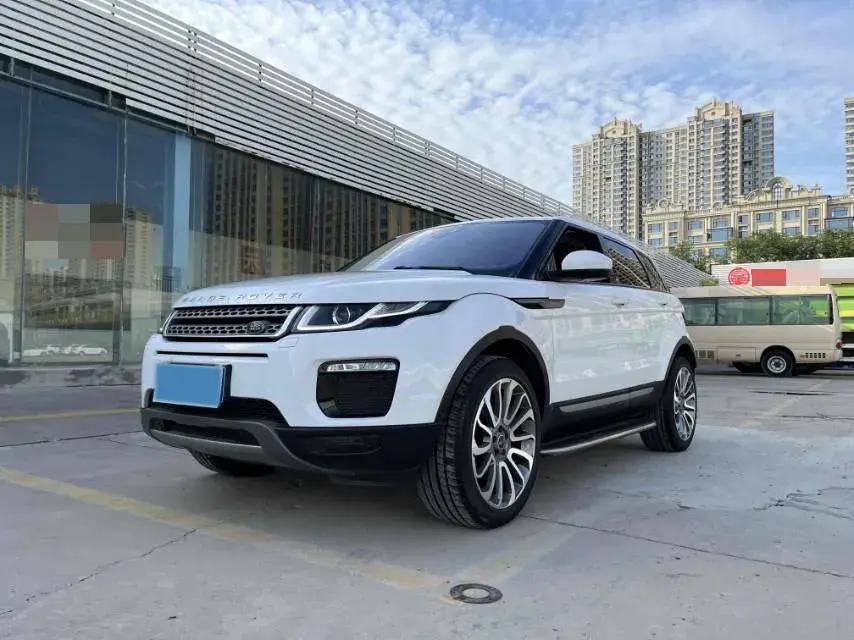 2018 Land Rover Range Rover Evoque 2.0T 241HP L4 9AT
