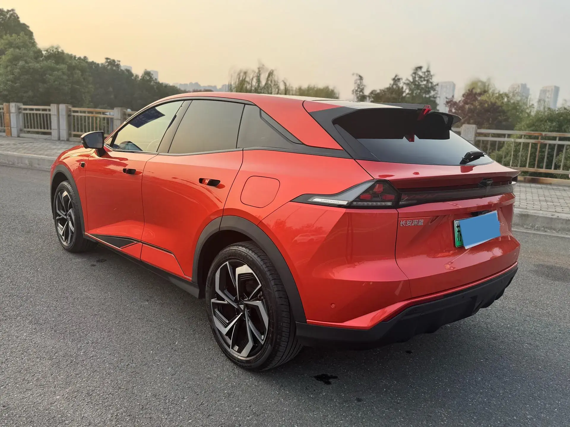 2024 DEEPAL S07 thumbnail 4