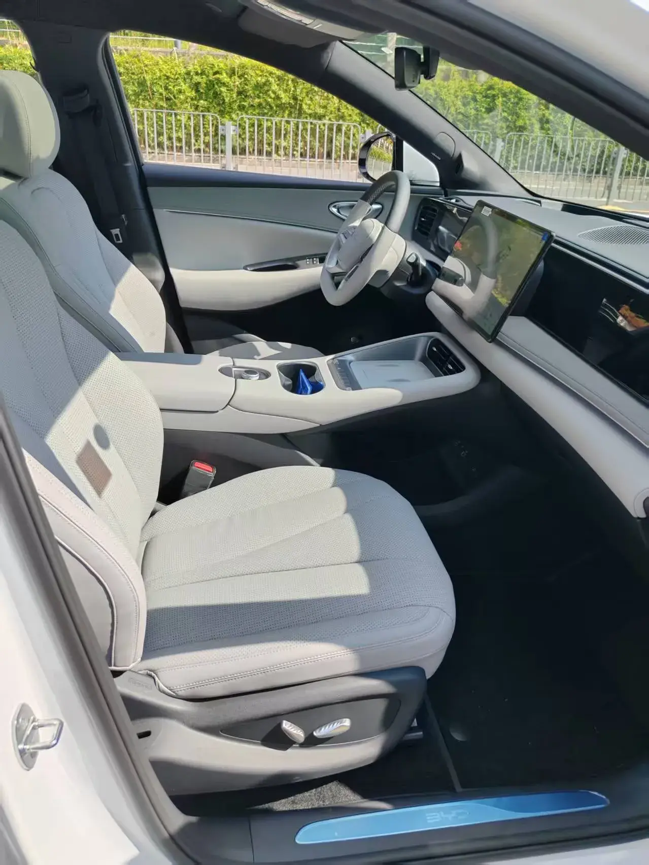 2025 BYD SEA thumbnail 4