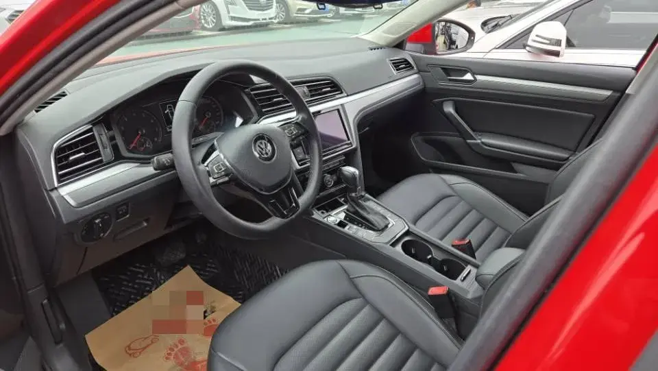 2019 VOLKSWAGEN LAMANDO thumbnail 4