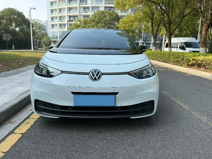 2023 VOLKSWAGEN ID.3 thumbnail 2