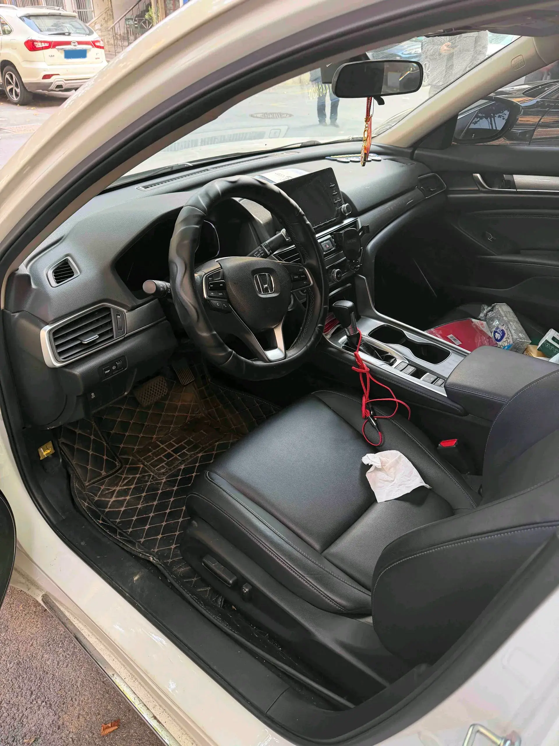 2018 HONDA ACCORD thumbnail 2