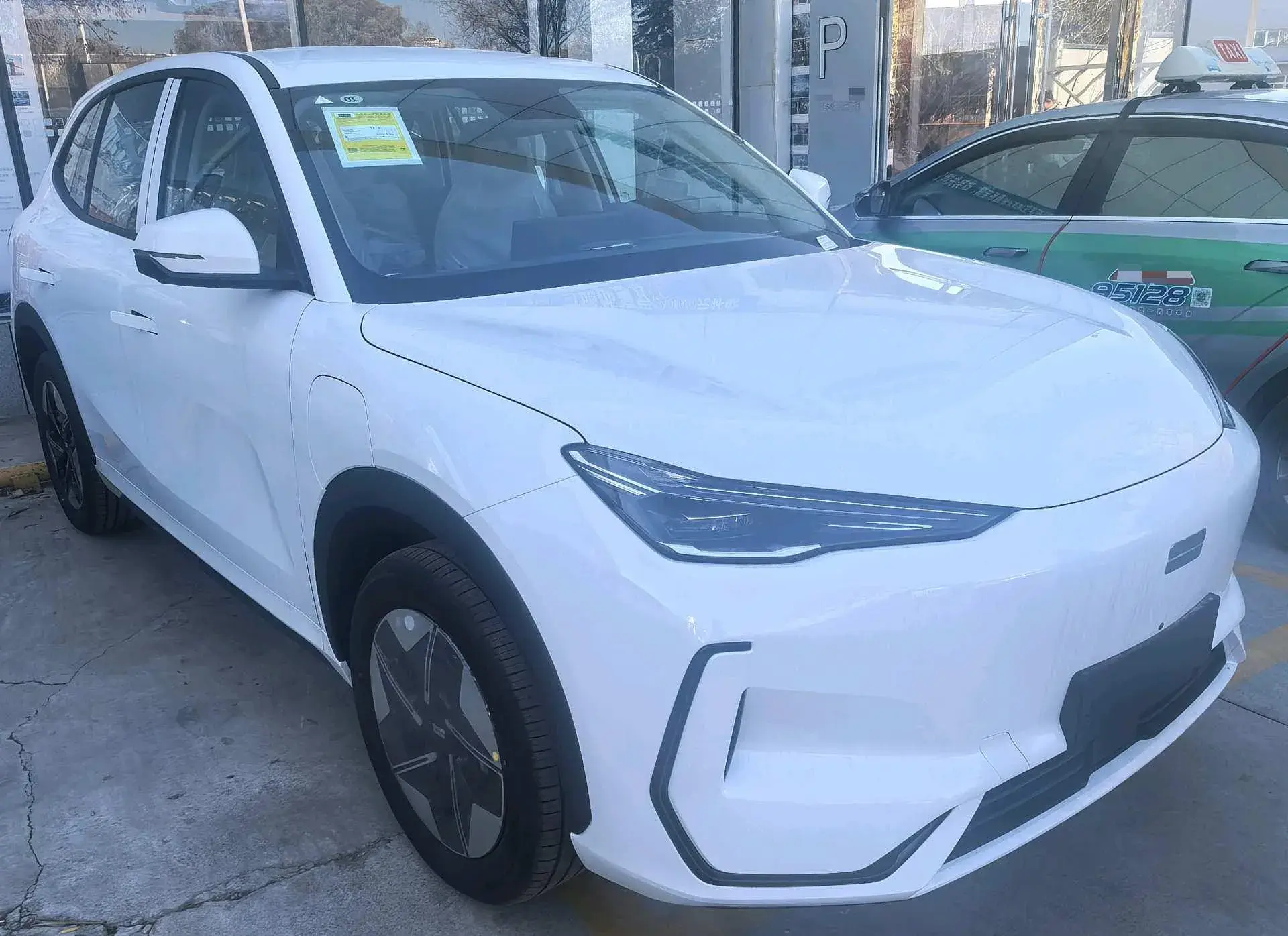 2023 GEELY GALAXY thumbnail 2