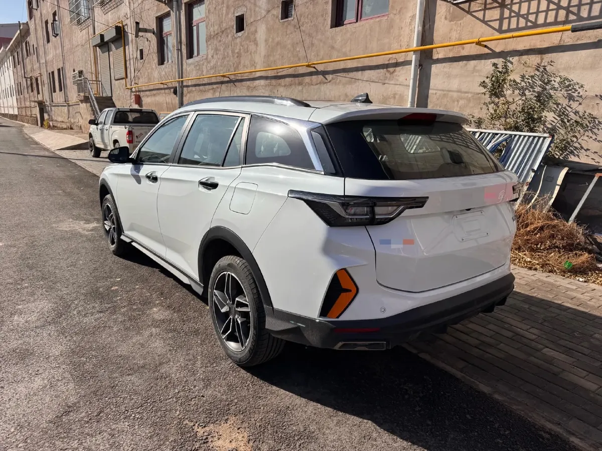 2023 DongFeng Aeolus YiXuan GS 1.5L 125HP L4 6DCT,autocango,china used car exporter,china ev exporter,chinese used car exporter,chinese used ev exporter