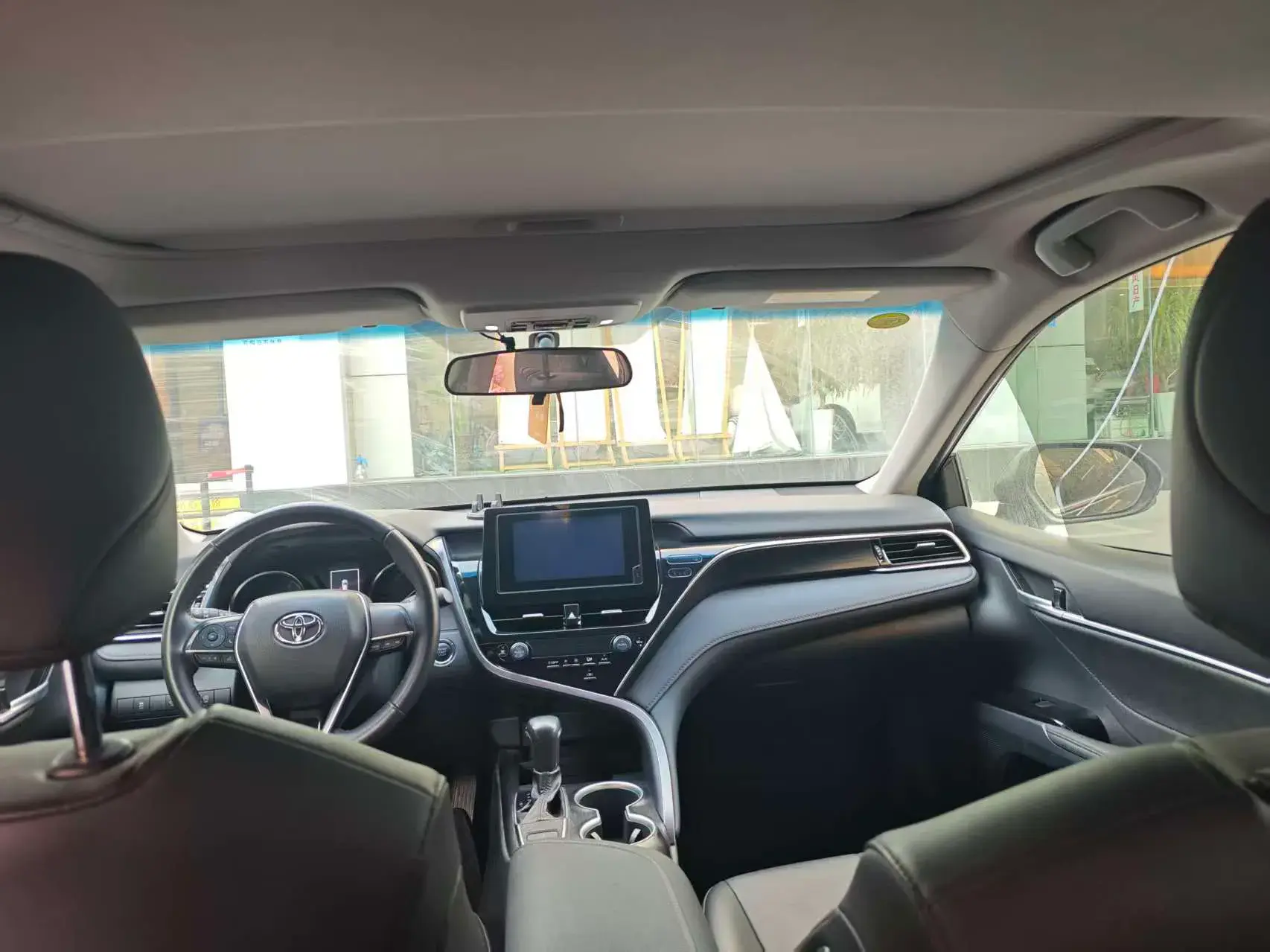 2023 TOYOTA CAMRY thumbnail 2