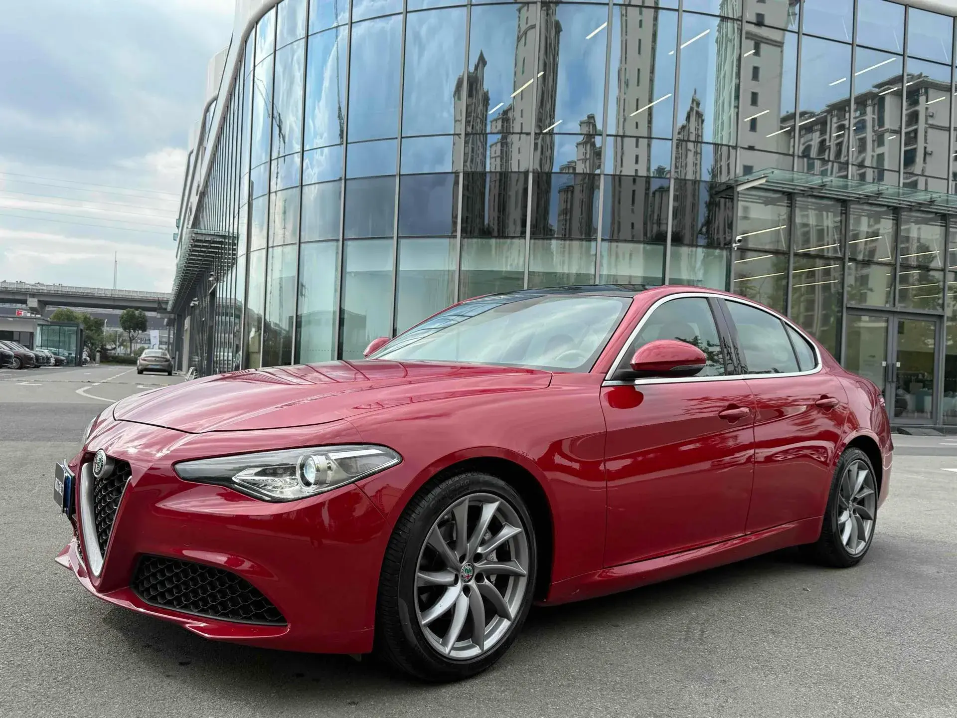 2017 ALFA ROMEO view 1