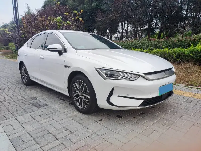 2021 BYD QIN thumbnail 2