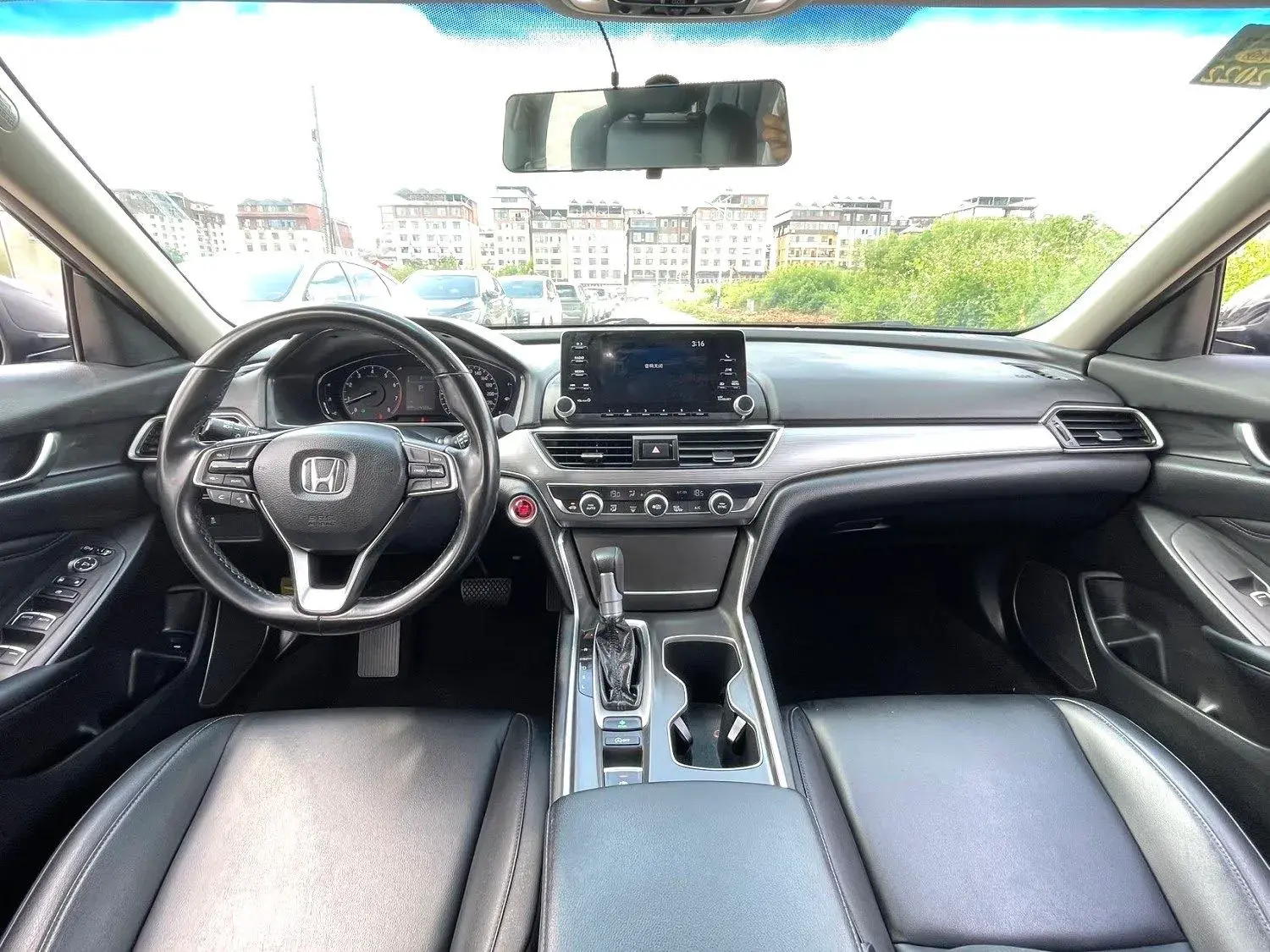 2021 HONDA ACCORD thumbnail 3