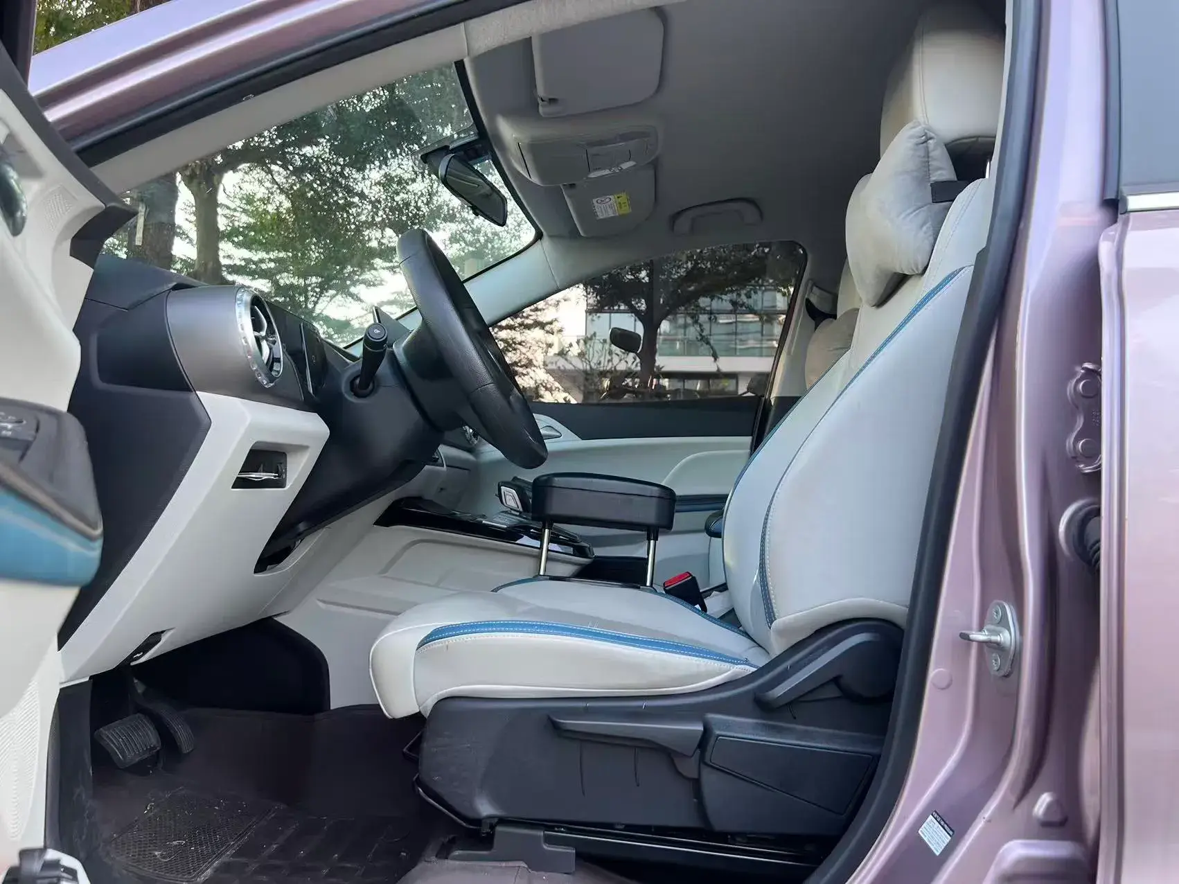 2023 BYD YUAN thumbnail 2