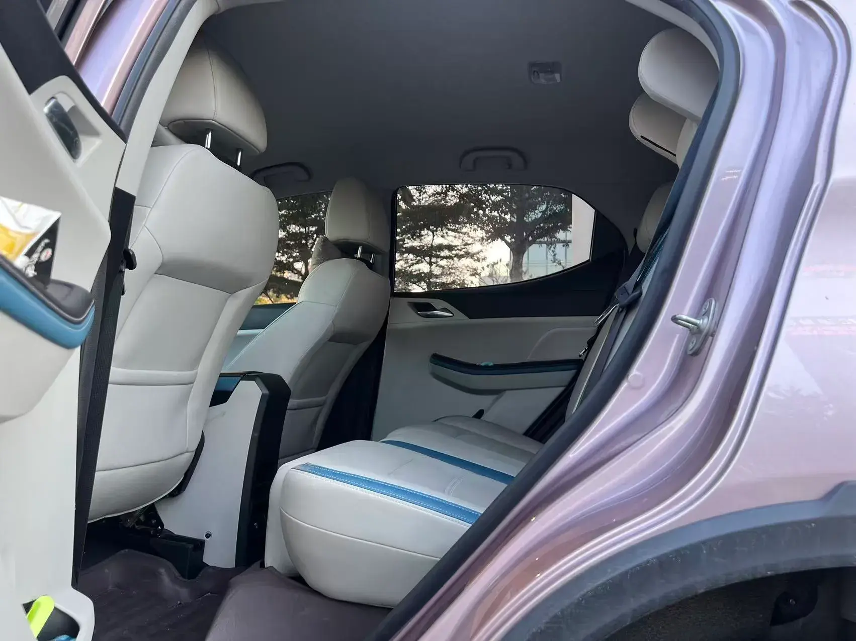 2023 BYD YUAN thumbnail 4