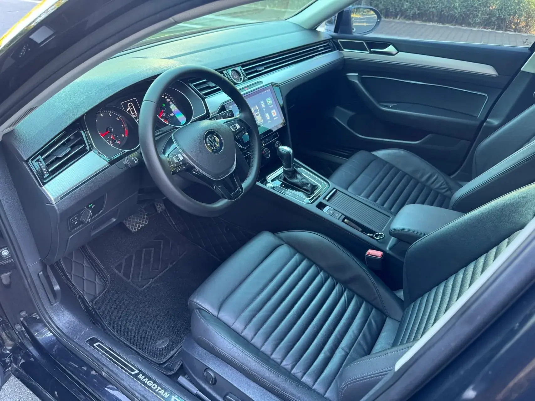 2018 VOLKSWAGEN MAGOTAN thumbnail 4