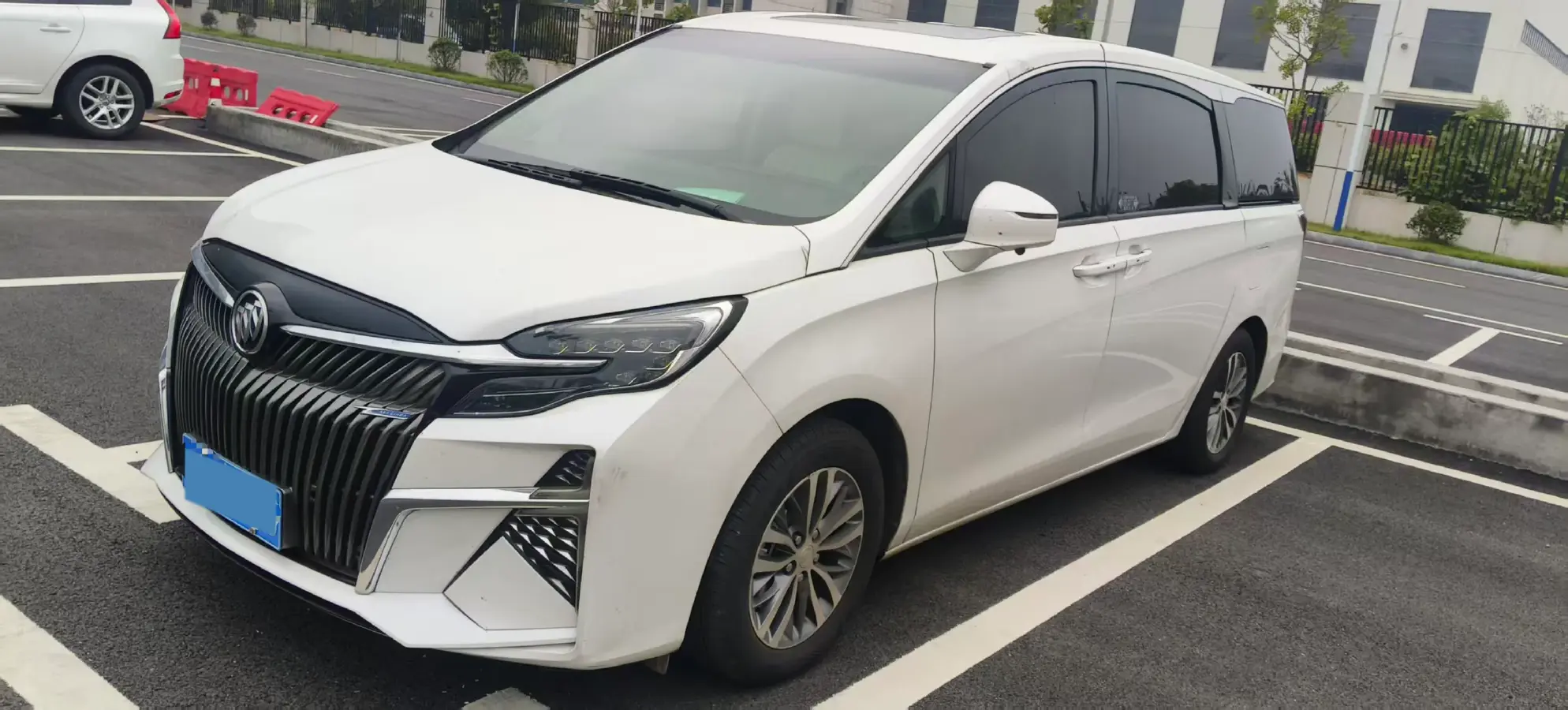 2021 Buick GL8 2.0T 237HP L4 9AT