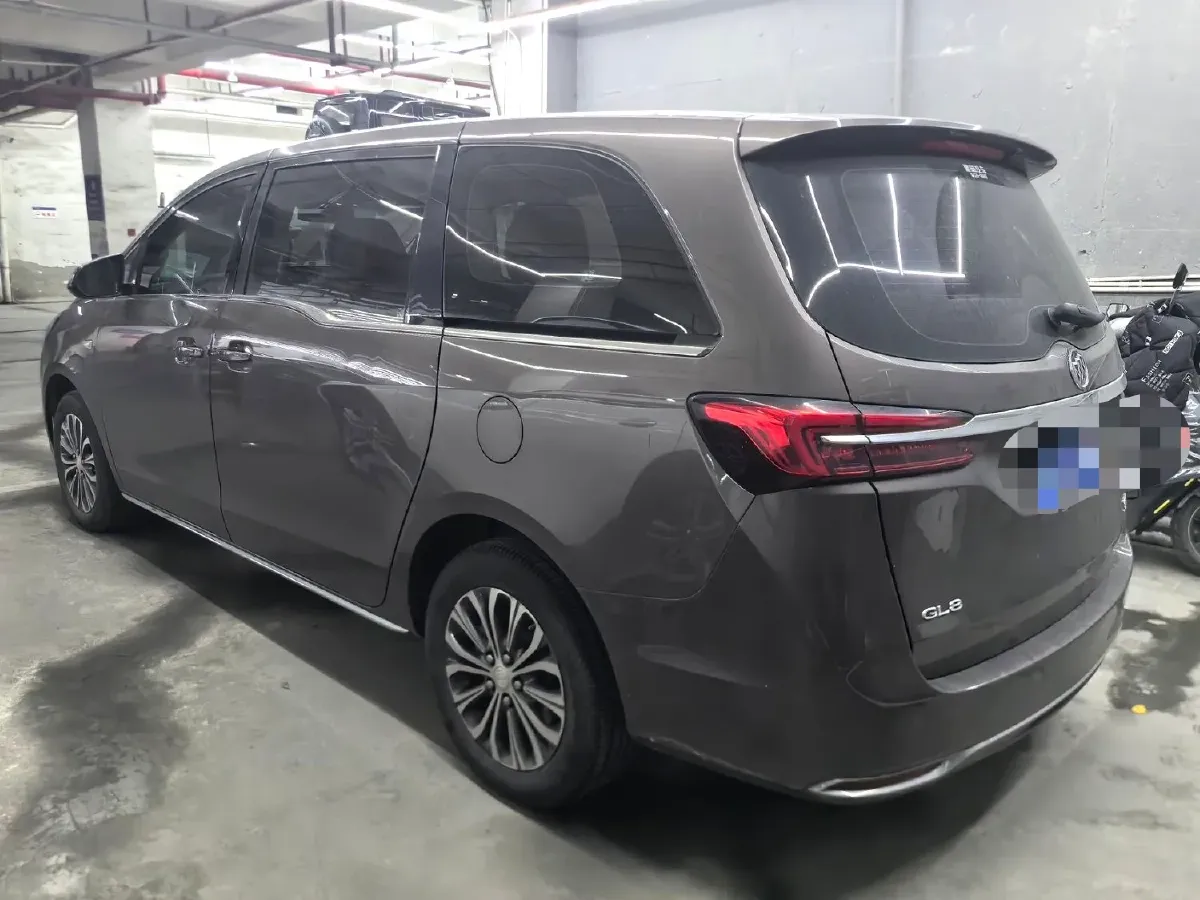 2023 Buick GL8 2.0T 237HP L4 9AT,autocango,china used car exporter,china ev exporter,chinese used car exporter,chinese used ev exporter
