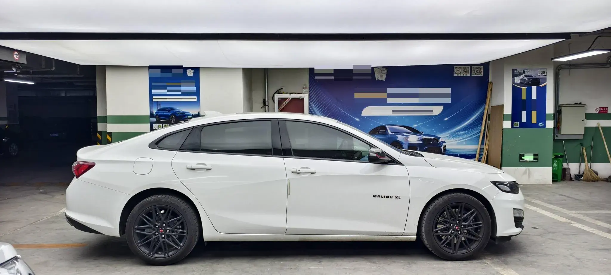 2021 CHEVROLET MALIBU thumbnail 4