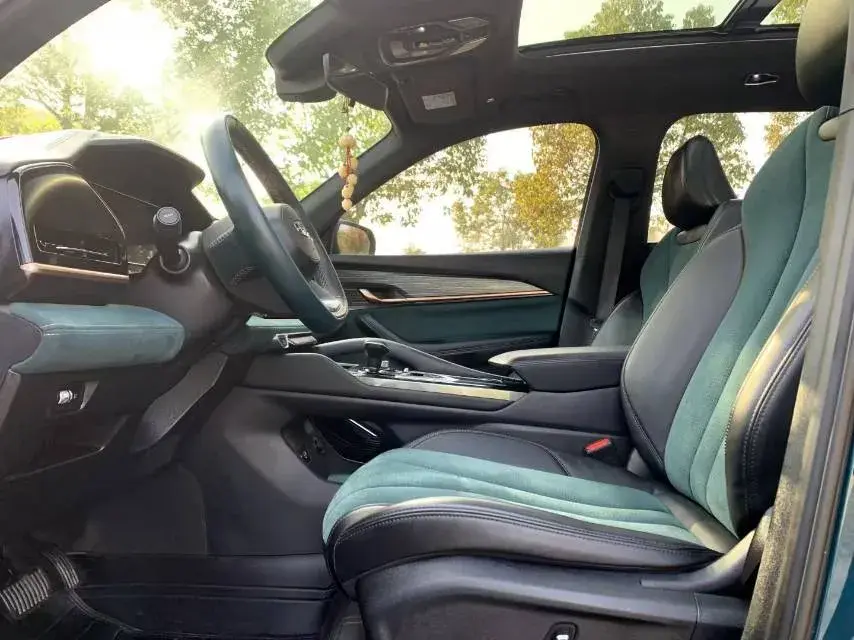 2021 GEELY MONJARO thumbnail 4