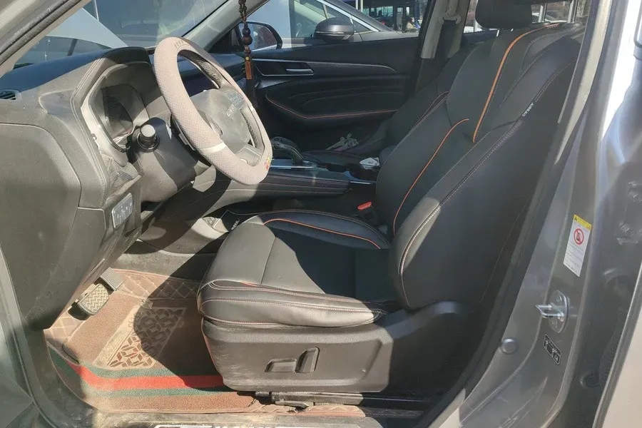 2021 Haval F7 2.0T 224HP L4 7DCT,autocango,china used car exporter,china ev exporter,chinese used car exporter,chinese used ev exporter