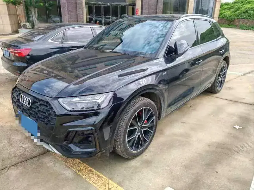 2024 Audi Q5L 2.0T 245HP L4 7DCT