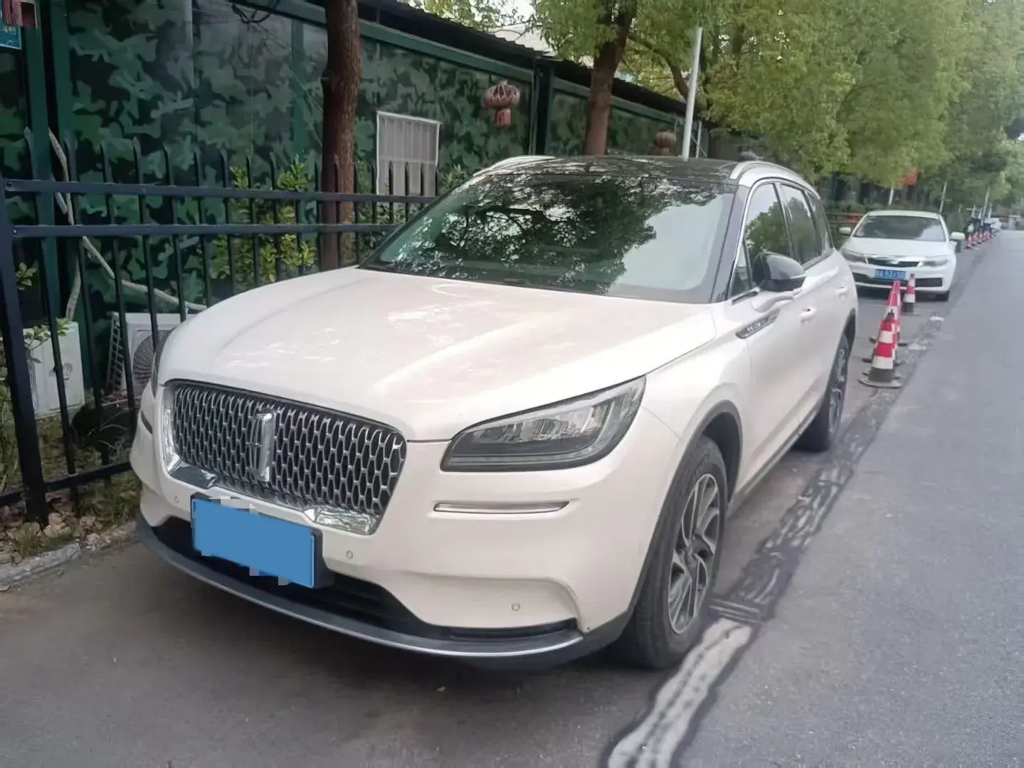 2021 LINCOLN CORSAIR view 1