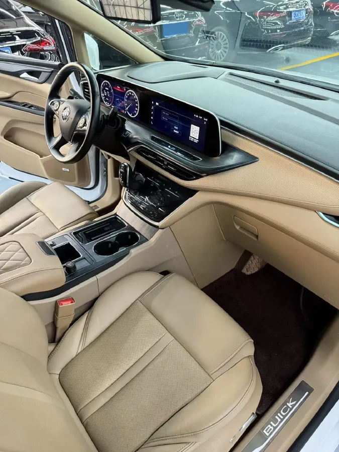 2021 Buick GL8 2.0T 237HP L4 9AT,autocango,china used car exporter,china ev exporter,chinese used car exporter,chinese used ev exporter