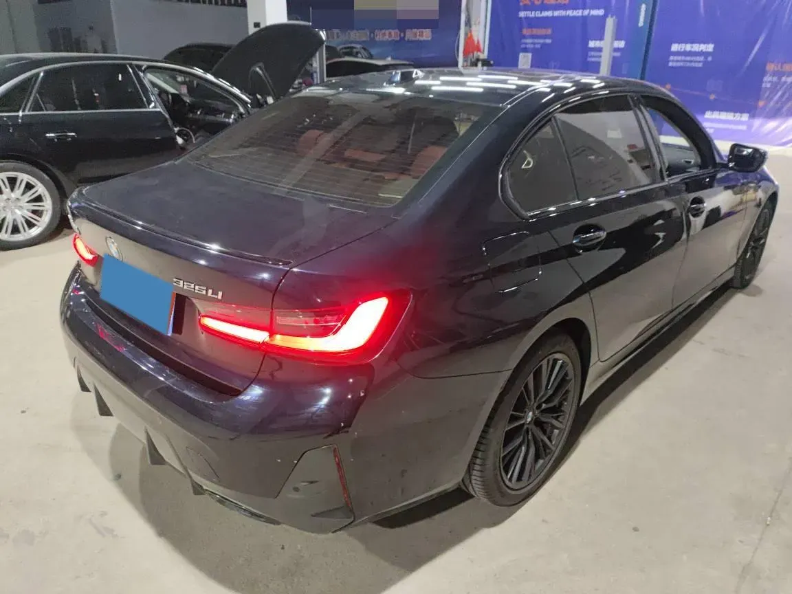 2023 BMW 3 Series 2.0T 184HP L4 8AT,autocango,china used car exporter,china ev exporter,chinese used car exporter,chinese used ev exporter