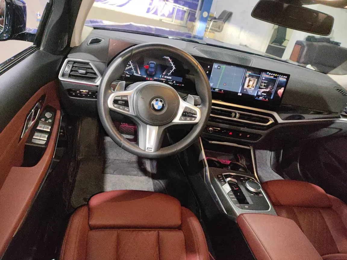 2023 BMW 3 Series 2.0T 184HP L4 8AT,autocango,china used car exporter,china ev exporter,chinese used car exporter,chinese used ev exporter