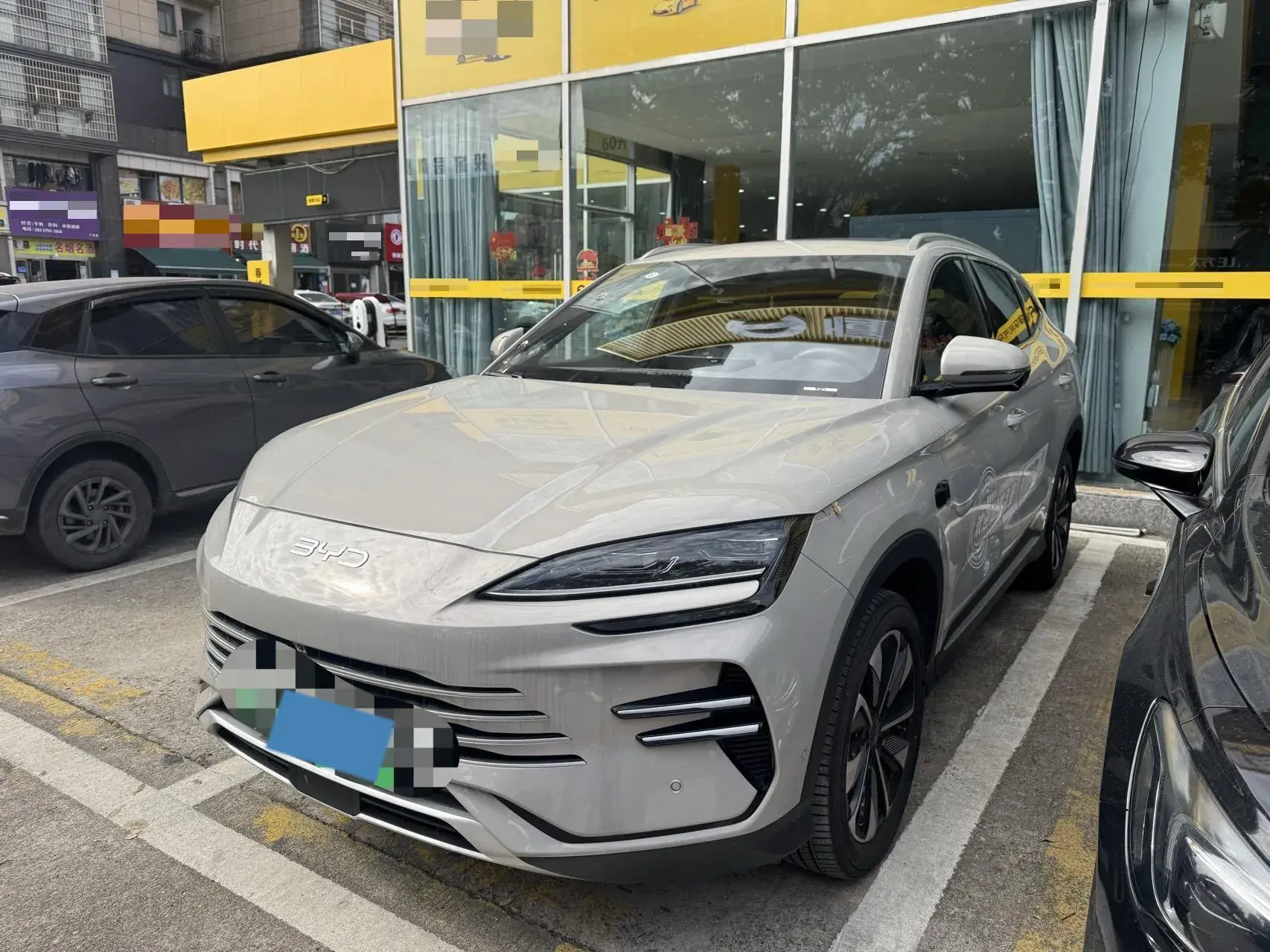 2025 BYD SONG view 1