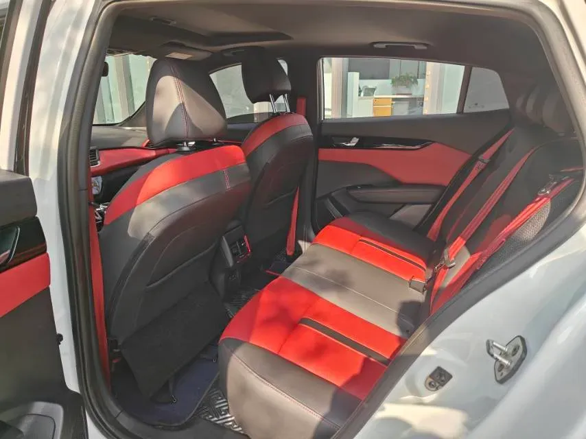 2021 DongFeng Aeolus YiXuan 1.5T 150HP L4 6DCT,autocango,china used car exporter,china ev exporter,chinese used car exporter,chinese used ev exporter