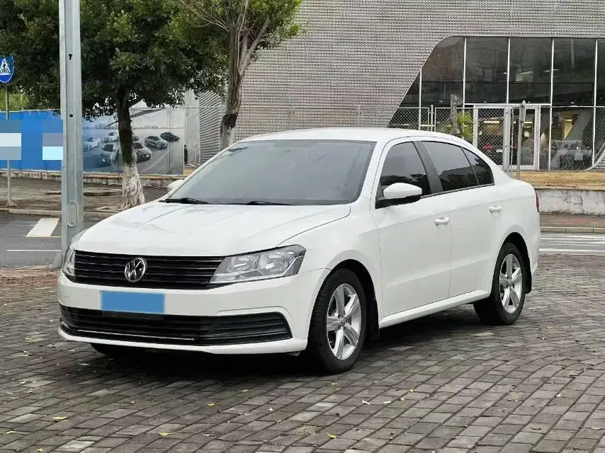 2017 VOLKSWAGEN LAVIDA view 1