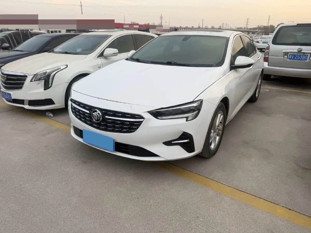 2020 Buick Regal 1.5T 169HP L4 9AT