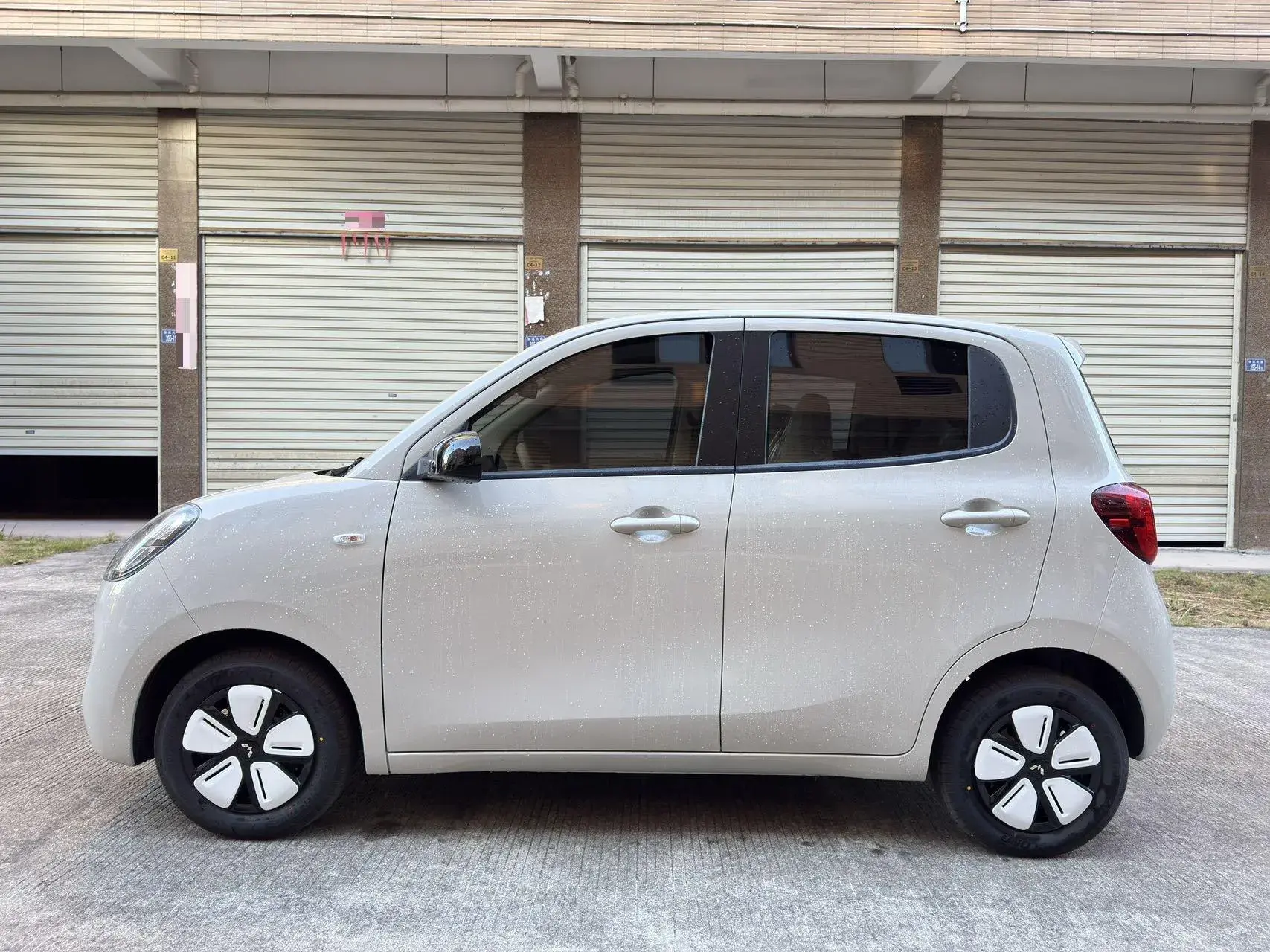 2025 WULING HONGGUANG thumbnail 4