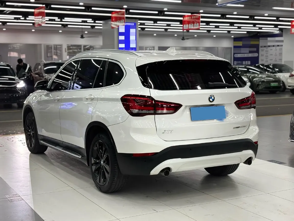 2020 BMW X1 1.5T 140HP L3 7DCT,autocango,china used car exporter,china ev exporter,chinese used car exporter,chinese used ev exporter
