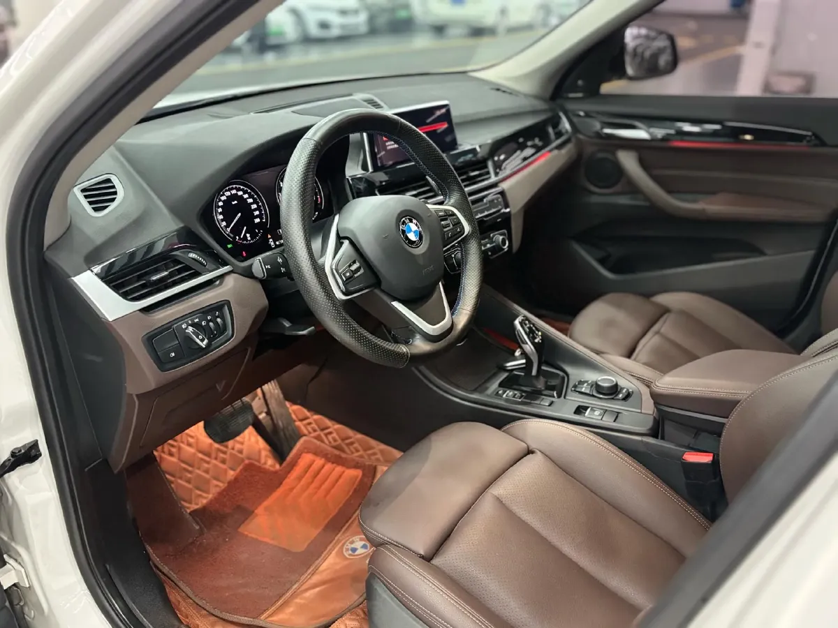 2020 BMW X1 1.5T 140HP L3 7DCT,autocango,china used car exporter,china ev exporter,chinese used car exporter,chinese used ev exporter