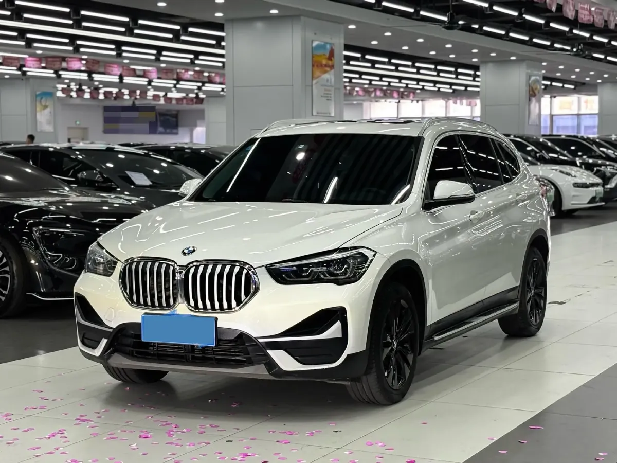 2020 BMW X1 1.5T 140HP L3 7DCT,autocango,china used car exporter,china ev exporter,chinese used car exporter,chinese used ev exporter