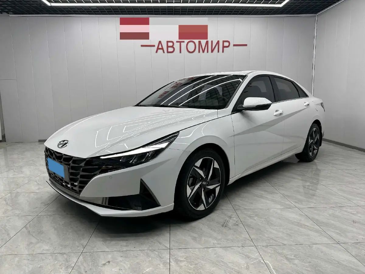 2021 Hyundai Elantra 1.5L 115HP L4 CVT